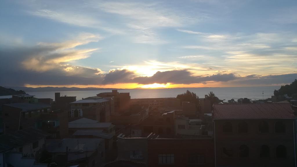 Hostal Puerto Alegre Копакабана Экстерьер фото